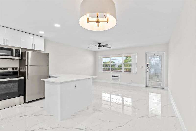 1 bedroom Condominium at 17 Andover A, Andover Condos, West Palm Beach — photo 5