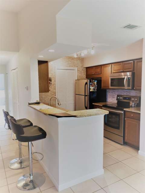 815 W Boynton Beach Boulevard #15-204, home for sale on W Boynton Beach Boulevard