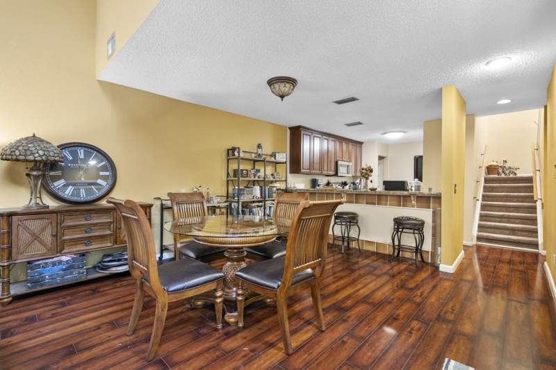 2 bedroom Townhouse at 1100 SE Mitchell Avenue #101, TARPON BAY VILLAS, Port St. Lucie — photo 4