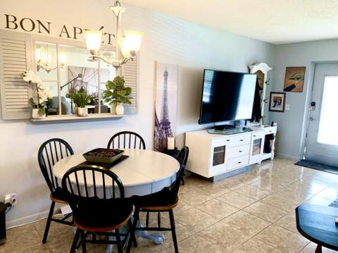 116 Canterbury, West Palm Beach FL - photo 6 of 60