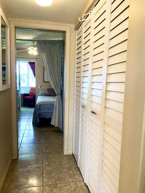 116 Canterbury, West Palm Beach FL - photo 24 of 60