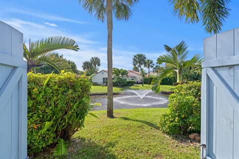 2211 Las Casitas Drive, Wellington FL - photo 17 of 25