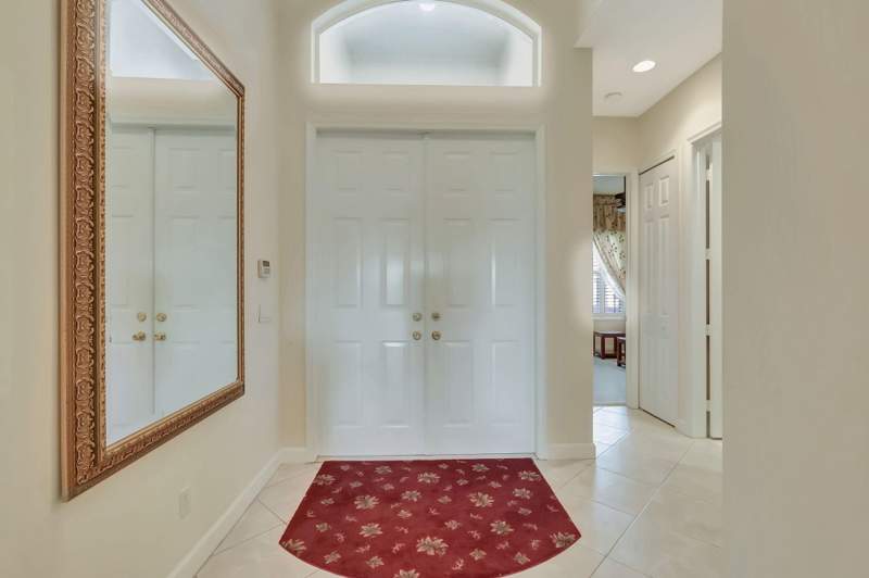 2 bedroom Single Family Residence at 8929 First Tee Road, Pod 33 At The Reserve Phase 1 Kingsmill, Port St. Lucie — photo 5