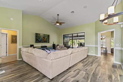 3221 Bent Pine Drive, Fort Pierce FL - photo 12 of 54