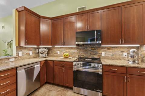3221 Bent Pine Drive, Fort Pierce FL - photo 17 of 54