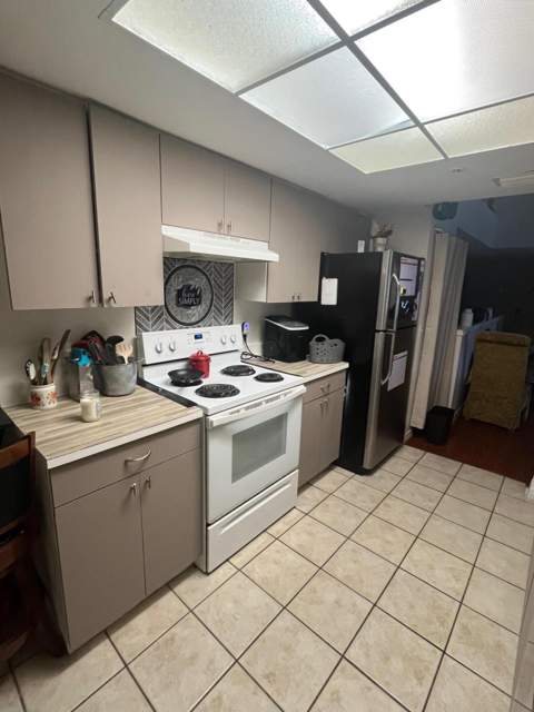 4167 N Haverhill Road #1102, West Palm Beach FL - photo 12 of 24