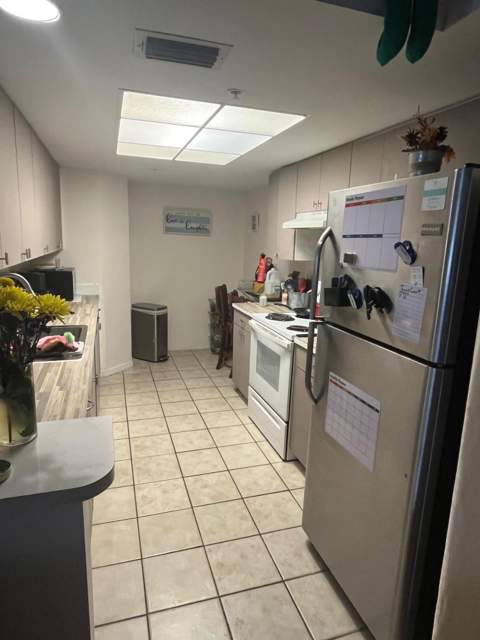 4167 N Haverhill Road #1102, West Palm Beach FL - photo 14 of 24