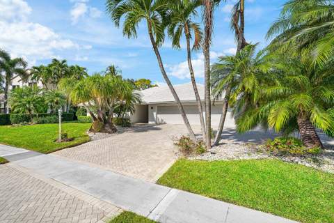 4705 Tree Fern Drive, Delray Beach FL - photo 7 of 57
