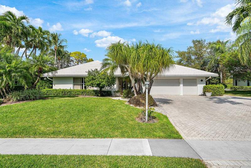3 bedroom Single Family Residence at 4705 Tree Fern Drive, Delaire Country Club, Delray Beach — photo 2