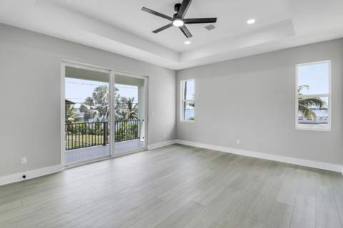 1013 NE Orange Avenue, Jensen Beach FL - photo 23 of 71