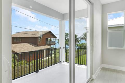 1023 NE Orange Avenue, Jensen Beach FL - photo 18 of 67