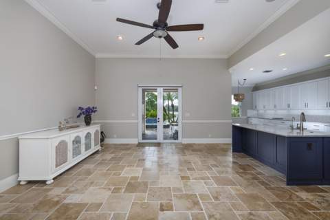 912 SW Sun Circle, Palm City FL - photo 11 of 39