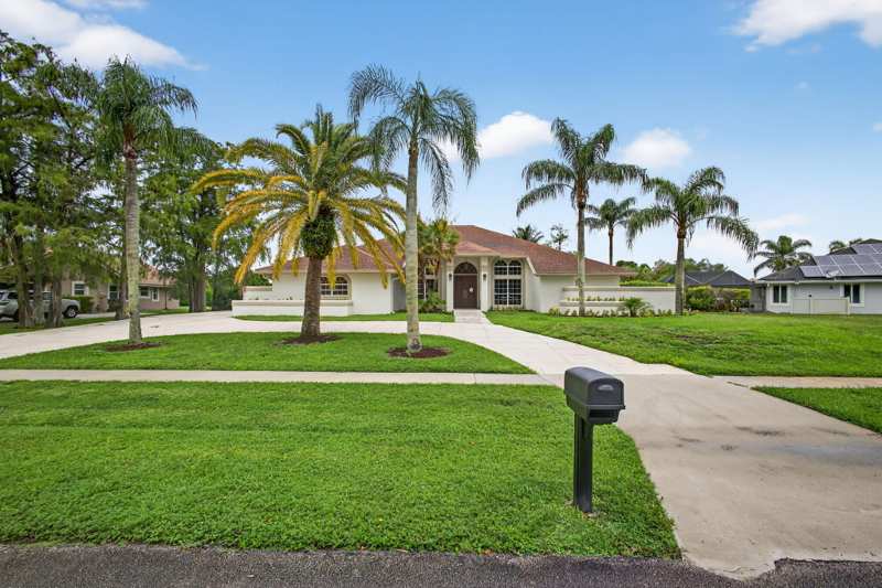 5 bedroom Single Family Residence at 1295 Longlea Terrace, Meadow Wood Of The Landings At Wellingto, Wellington — photo 1