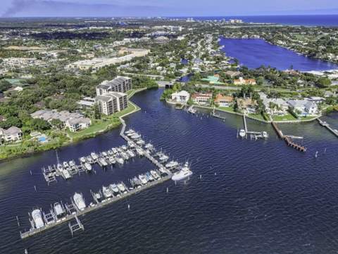 11390 Twelve Oaks Way #420, North Palm Beach FL - photo 23 of 30