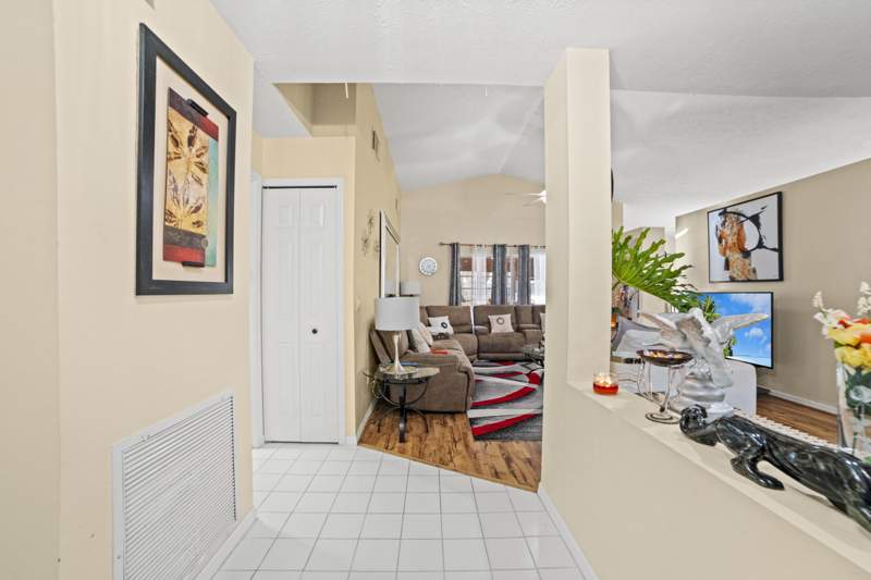 2 bedroom Single Family Residence at 14191 Cisne Circle, Spanish Lakes Fairways NE Phase, Fort Pierce — photo 5