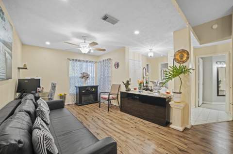 14191 Cisne Circle, Fort Pierce FL - photo 10 of 33