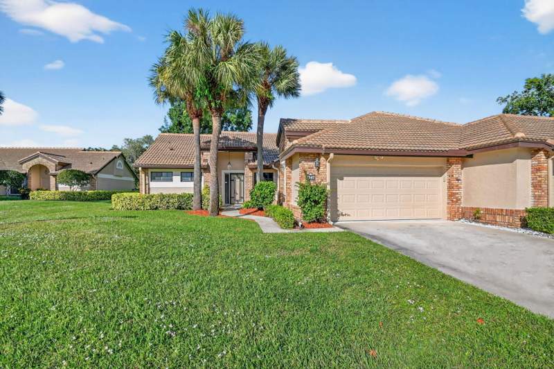 2 bedroom Villa at 7147 Le Chalet Boulevard, Aberdeen Hamptons, Boynton Beach — photo 3