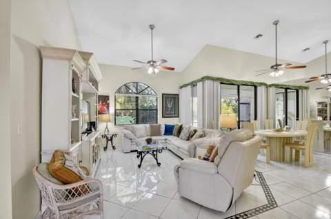 7147 Le Chalet Boulevard, Boynton Beach FL - photo 8 of 89