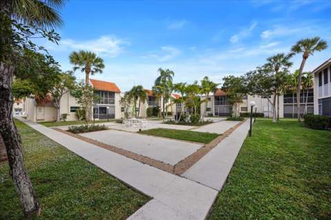 1428 SE 4th Avenue #140, Deerfield Beach FL - photo 22 of 39