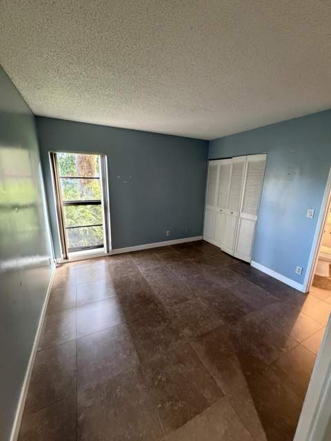2202 S Cypress Bend Drive #101, Pompano Beach FL - photo 8 of 37