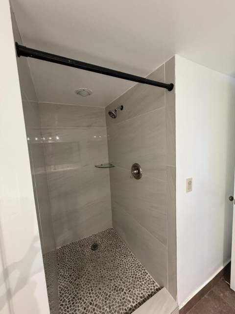 2202 S Cypress Bend Drive #101, Pompano Beach FL - photo 13 of 37