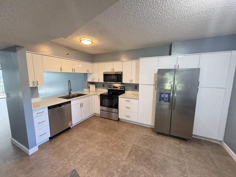 2 bedroom Condominium at 2202 S Cypress Bend Drive #101, Cypress Bend Condominium II, Pompano Beach — photo 4
