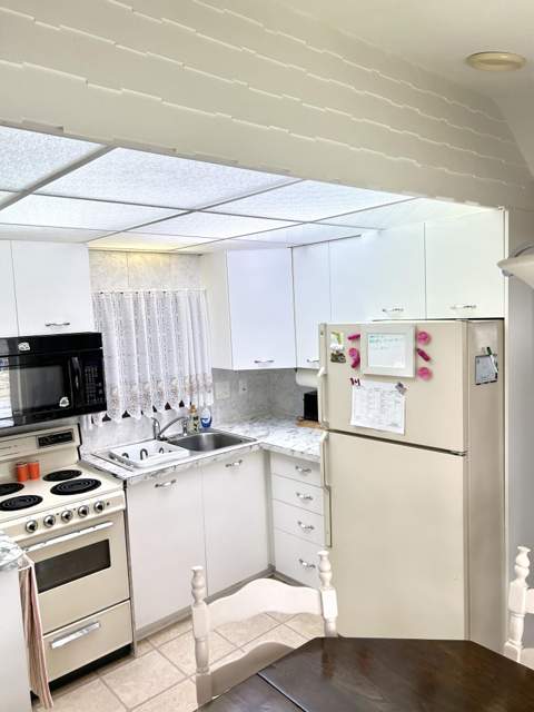 875 NE 48 Th St #Lot 356, Deerfield Beach FL - photo 14 of 28