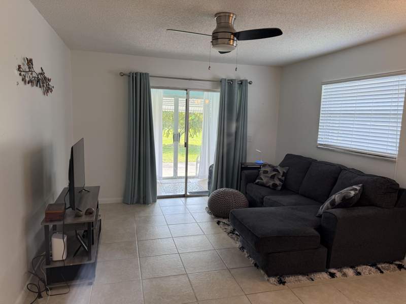 1 bedroom Condominium at 300 SW Golfview Terrace #152, Leisureville Golf View, Boynton Beach — photo 4
