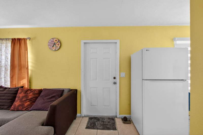 2 bedroom Single Family Residence at 621 50th Street, North Palm Bch 4, West Palm Beach — photo 5