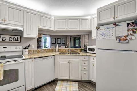 22 Via De Casas Sur #101, Boynton Beach FL - photo 13 of 38