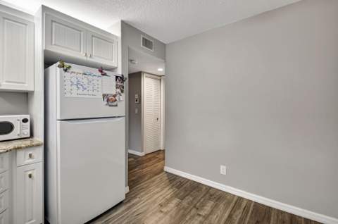 22 Via De Casas Sur #101, Boynton Beach FL - photo 14 of 38