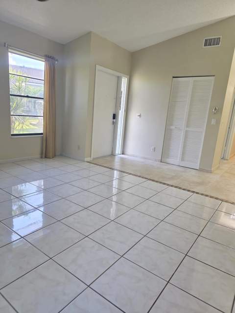 4327 Willow Brook Circle, West Palm Beach FL - photo 6 of 31