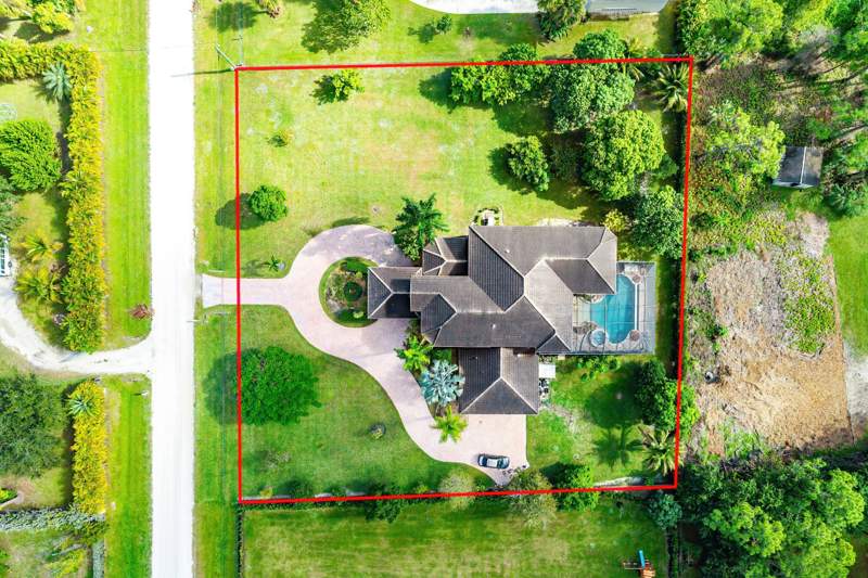 5 bedroom Single Family Residence at 17560 69th Street, The Acreage, The Acreage — photo 5