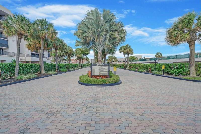 2 bedroom Condominium at 2697 N Ocean Boulevard #F-604, Yacht & Racquet Club Of Boca Raton Condo, Boca Raton — photo 3