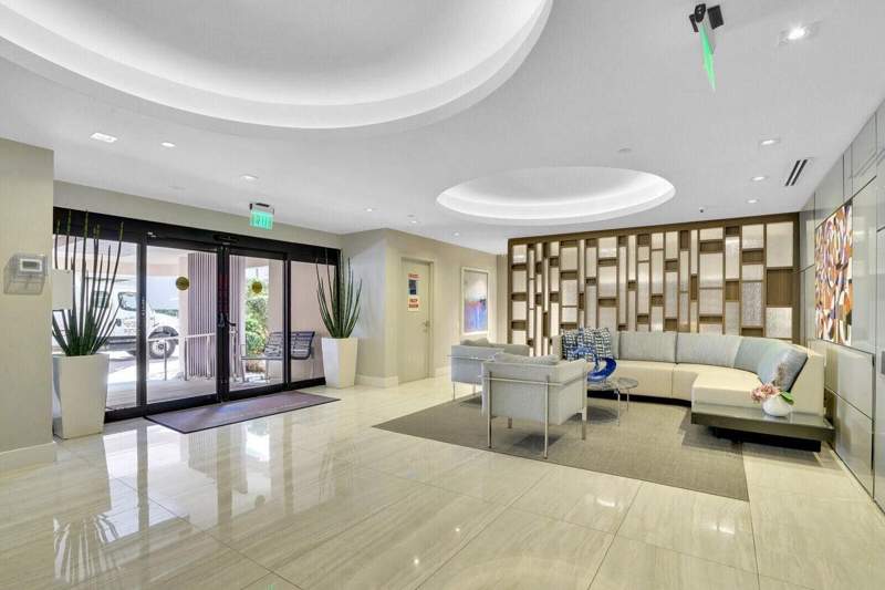 2 bedroom Condominium at 2697 N Ocean Boulevard #F-604, Yacht & Racquet Club Of Boca Raton Condo, Boca Raton — photo 5