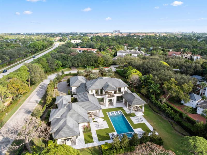 5 bedroom Single Family Residence at 210 Bears Club Drive, Bears Club Pud, Jupiter — photo 3