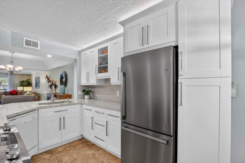 2 bedroom Condominium at 23345 Carolwood Lane #205, Pines of Boca Barwood I & II, Boca Raton — photo 2