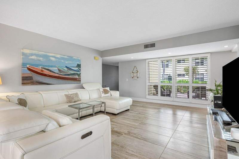 2 bedroom Condominium at 3665 Quail Ridge Drive #Bobwhite B, Quail Ridge, Boynton Beach — photo 5