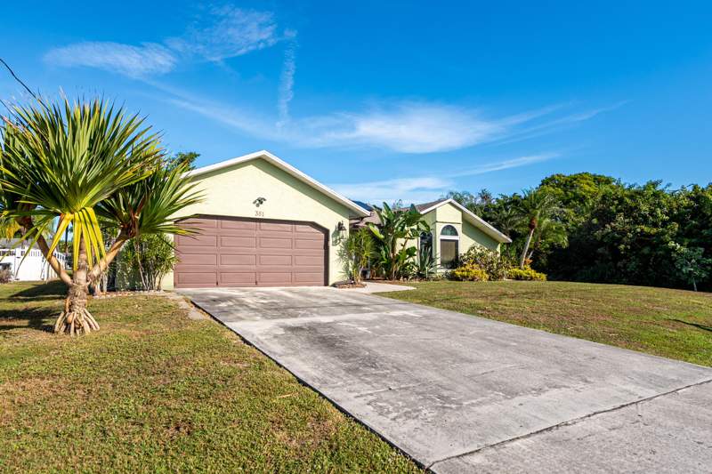 2 bedroom Single Family Residence at 381 SW Lucero Drive, Port St Lucie Section 27, Port St. Lucie — photo 4