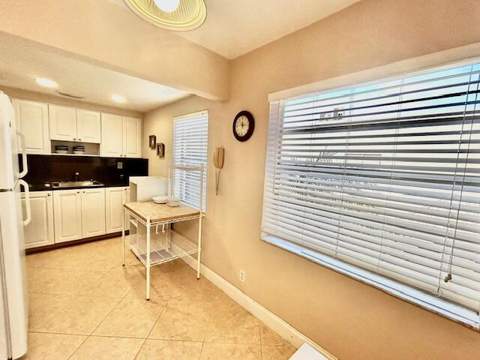 715 Normandy O, Delray Beach FL - photo 11 of 45