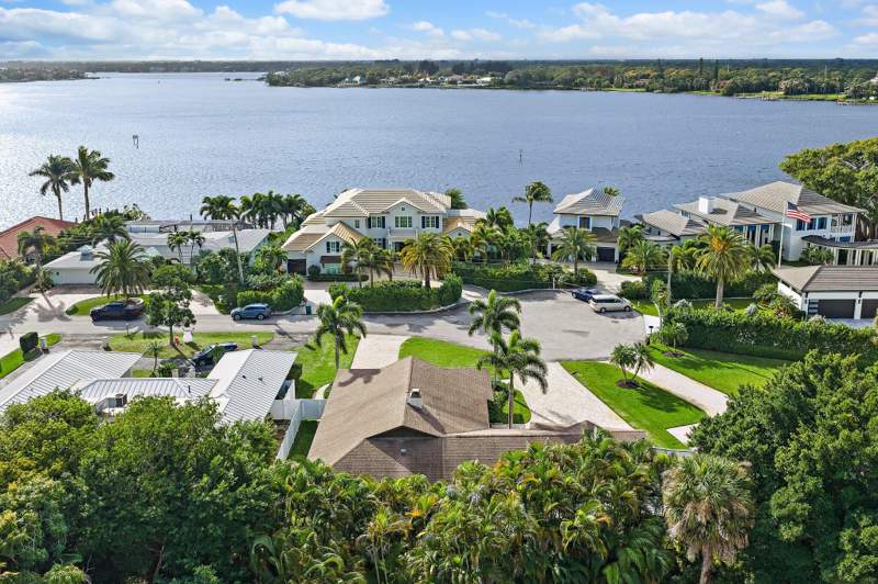 3 bedroom Single Family Residence at 348 River Drive, Tequesta Country Club, Tequesta — photo 4