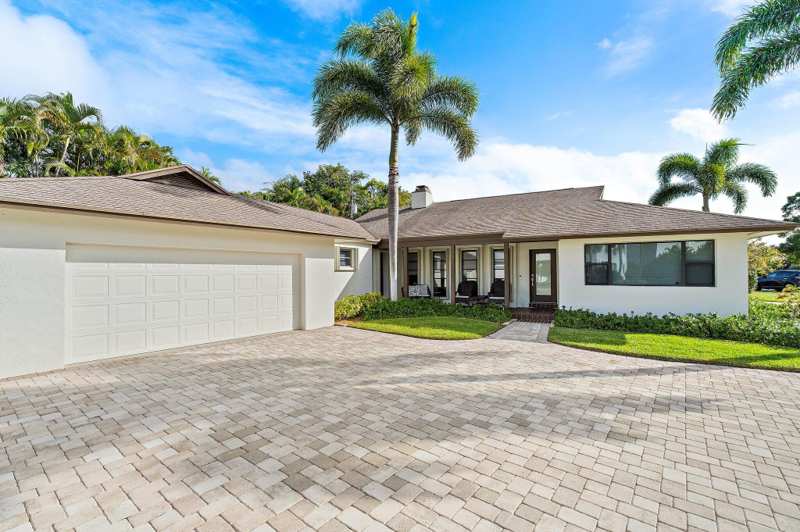 3 bedroom Single Family Residence at 348 River Drive, Tequesta Country Club, Tequesta — photo 1