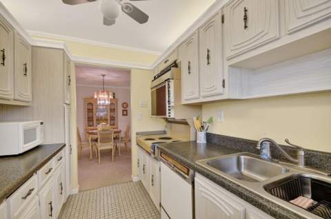 615 High Point Drive #C, Delray Beach FL - photo 19 of 48