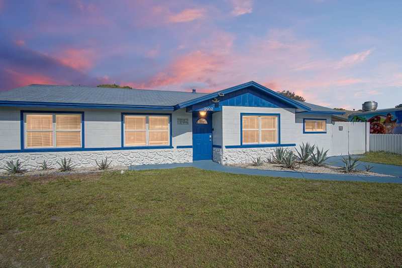 4 bedroom Single Family Residence at 2902 Essex Drive, Sheraton Plaza Unit 3 Replat, Fort Pierce — photo 1