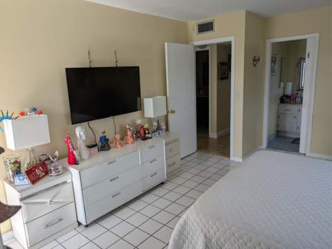 3036 Ventnor H #3036, Deerfield Beach FL - photo 9 of 25