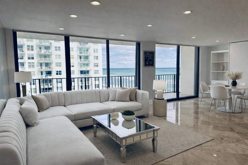 2 bedroom Condominium at 3456 S Ocean Boulevard #504, Claridges, Palm Beach — photo 3