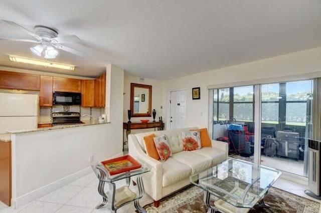 7539 S Oriole Boulevard #103