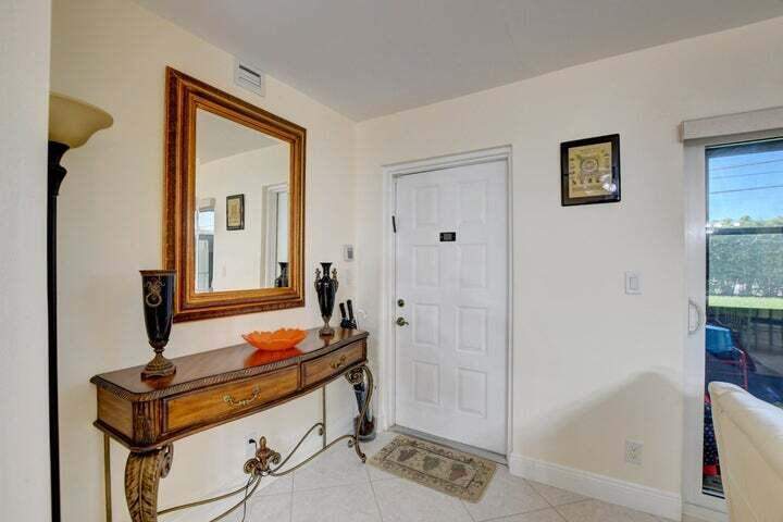 2 bedroom Condominium at 7539 S Oriole Boulevard #103, Evergreen Condo, Delray Beach — photo 2