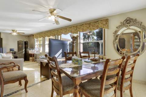 10868 Larch Court, Palm Beach Gardens FL - photo 6 of 39