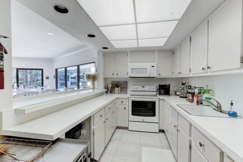 5480 N Ocean Drive #B1a, Singer Island FL - photo 21 of 26